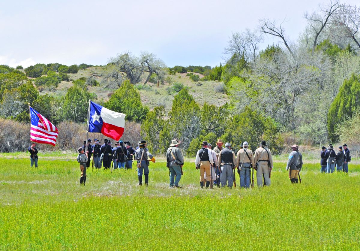 Confederate and U.S. troops on the field for the days finally.