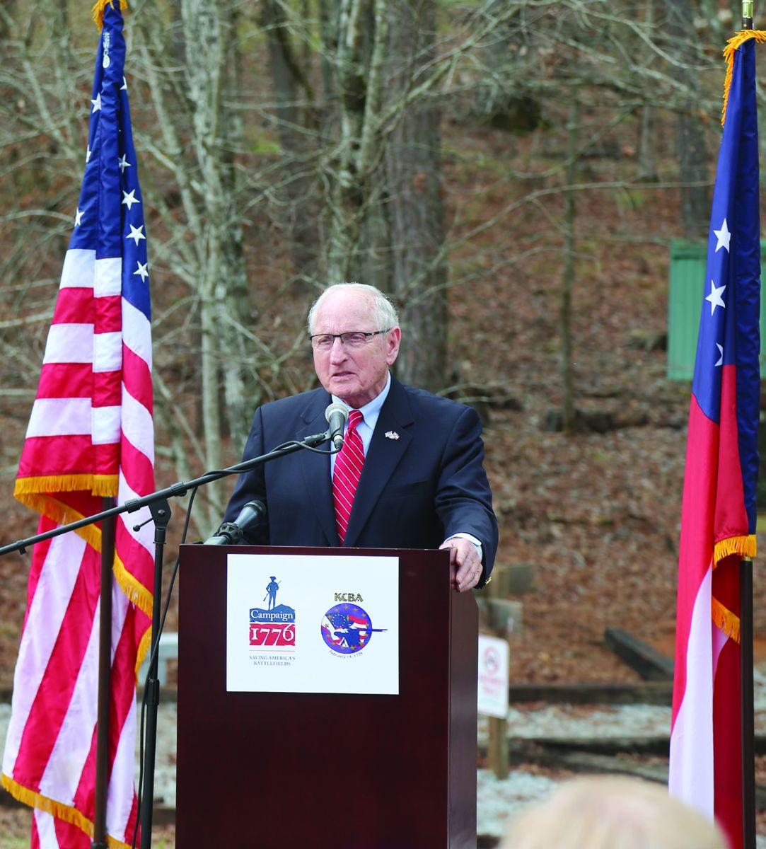 Coach Vince Dooley speaking at the Kettle Creek ceremony.