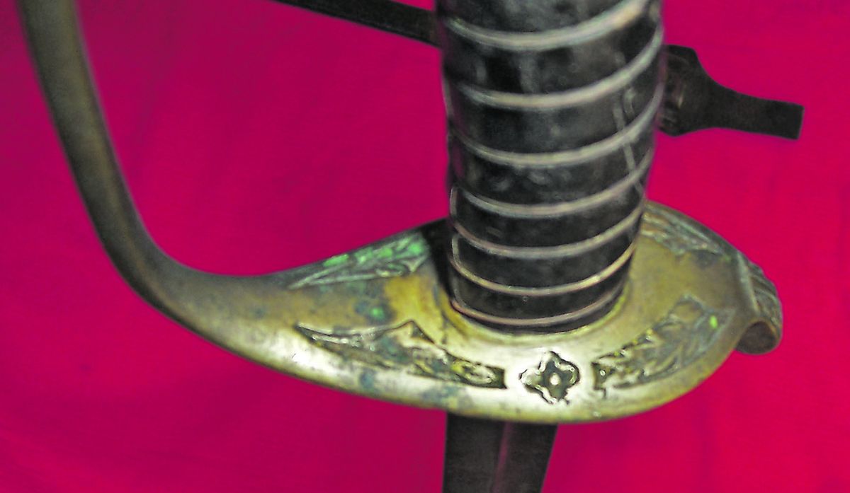 Unique Confederate decorated NCO hilt.