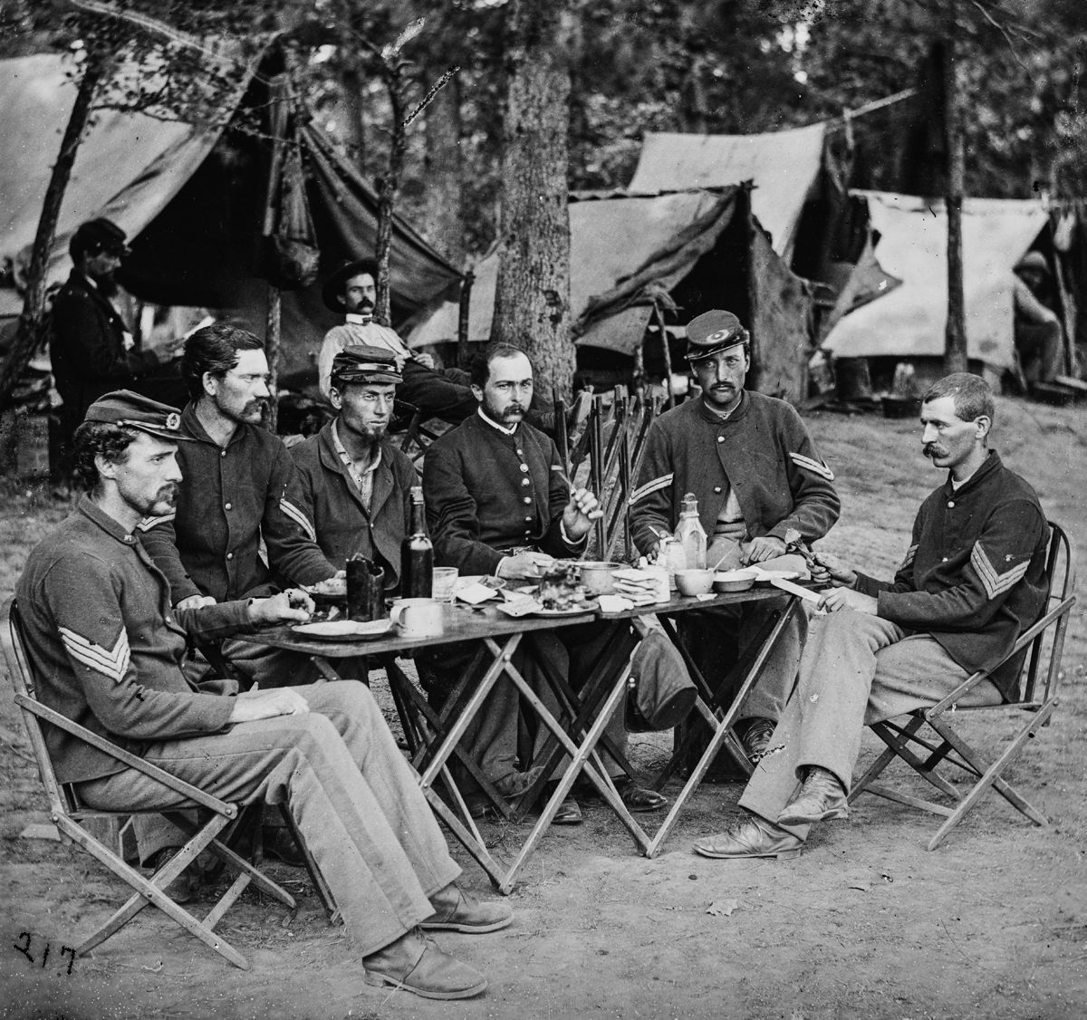 Bealeton, Va. Noncommissioned officers’ mess of Co. D, 93d New York Infantry.