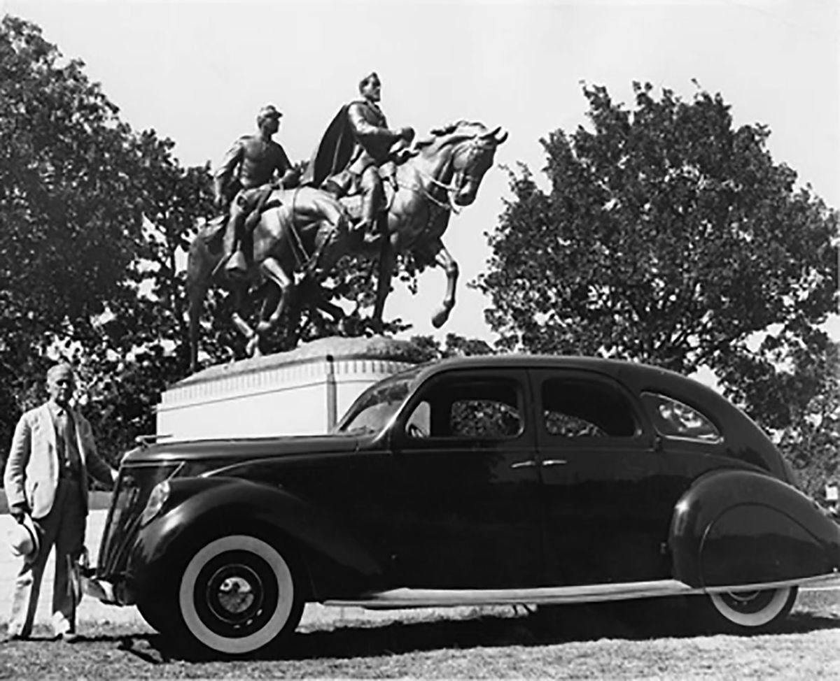The artist named his new Lincoln-Zephyr “Traveller” in honor of Lee’s famous mount. Proctor was famous for his equine sculpture; he also completed William Tecumseh Sherman’s horse in collaboration with Augustus St. Gauden’s famous gilded bronze across from Plaza Hotel in New York City.