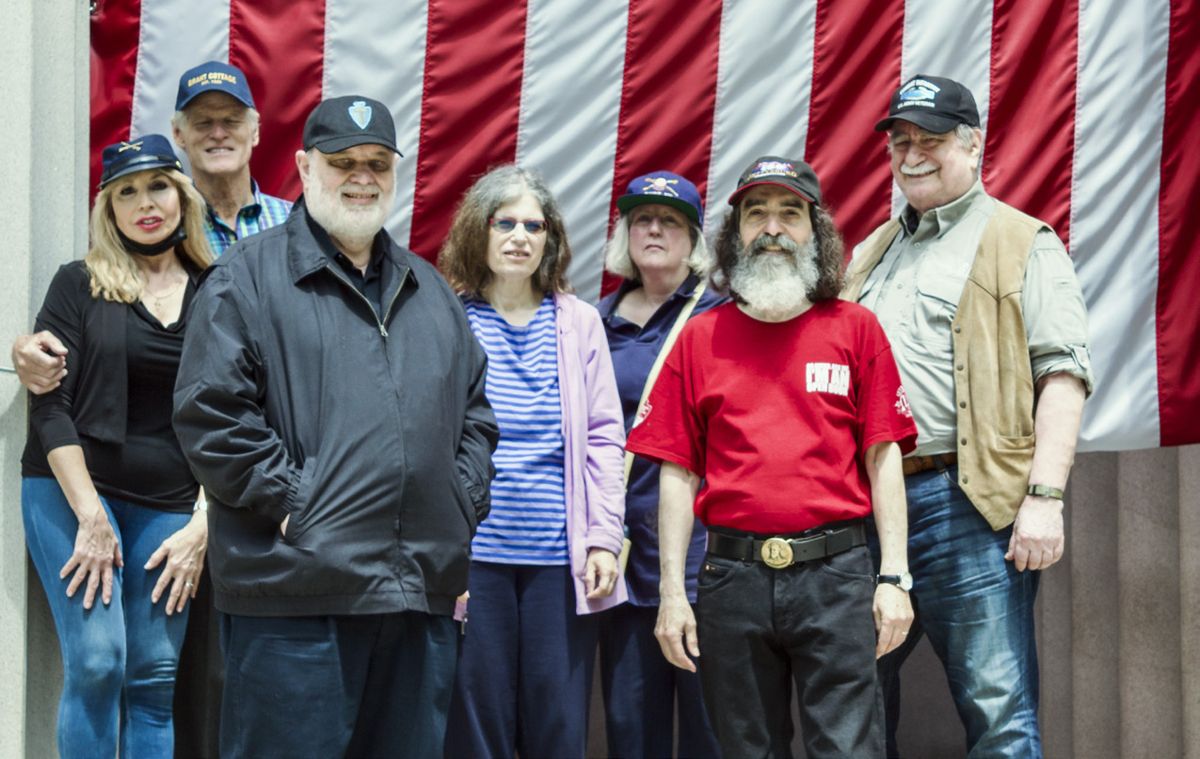 New York Round Table members gather at Grant’s Tomb. Second from right is Patrick Falci, Chair of the Round Table’s Book Award Committee. Note his red shirt: Pat played General Hill in Turner’s Gettysburg.