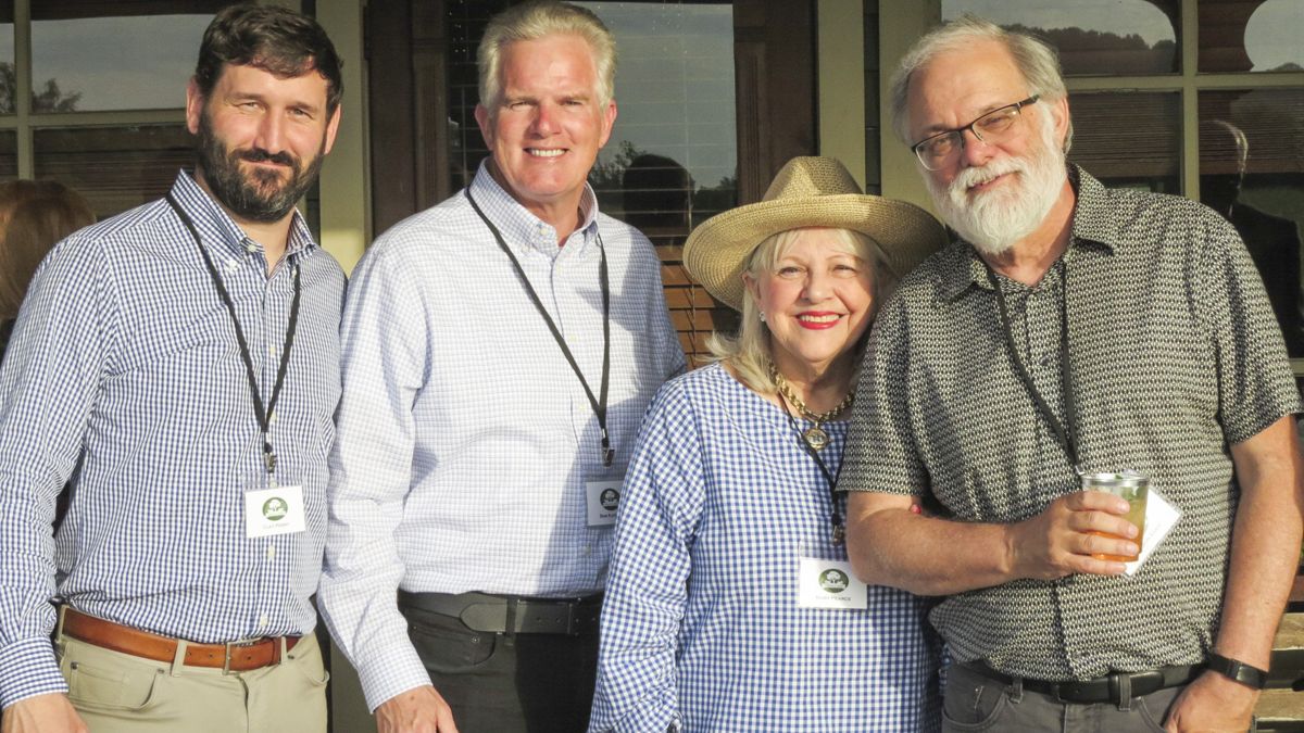 Former American Battlefield Trust leader honored — lead photograph from the original article
