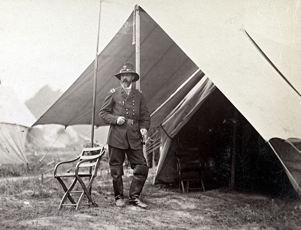 Through the Lens Does the General Expect us to Fly? — photograph 2 from the original article